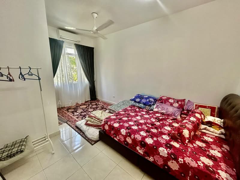 Rumah Berkembar untuk Dijual di Telok Panglima Garang (Selangor) - Yazila Sulaimi - Bedroom - PropertyGuru.com.my