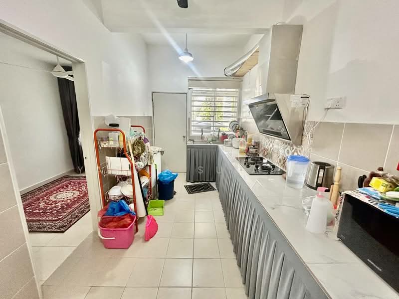 Rumah Berkembar untuk Dijual di Telok Panglima Garang (Selangor) - Yazila Sulaimi - Kitchen - PropertyGuru.com.my