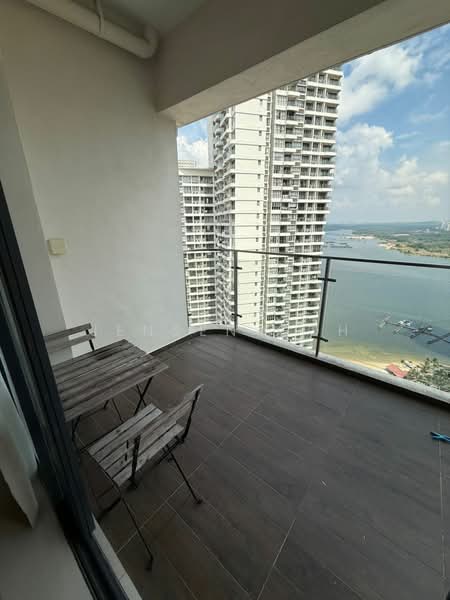 Kondominium untuk Disewa di Bay Point @ Country Garden Danga Bay - Jensen Goh - Balcony - PropertyGuru.com.my