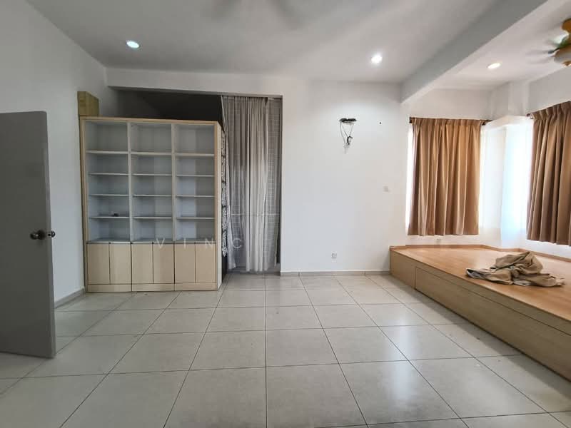 Rumah Berkembar untuk Dijual di Taman Merbok (Bukit Baru) - Vinc Pheng - Living Room - PropertyGuru.com.my