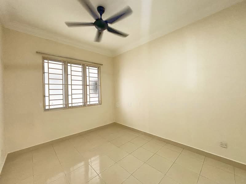 Condominium for Sale at Platinum Hill PV 8 - Yasmin Sulaiman - Interior - PropertyGuru.com.my