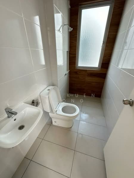 2-storey Terraced House for Rent in Beranang (Selangor) - Wai Kuen Leong - Bathroom - PropertyGuru.com.my