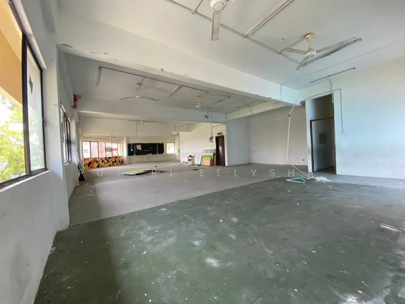 Kedai untuk Disewa di Shah Alam (Selangor) - Puteri Ellysha - Interior - PropertyGuru.com.my