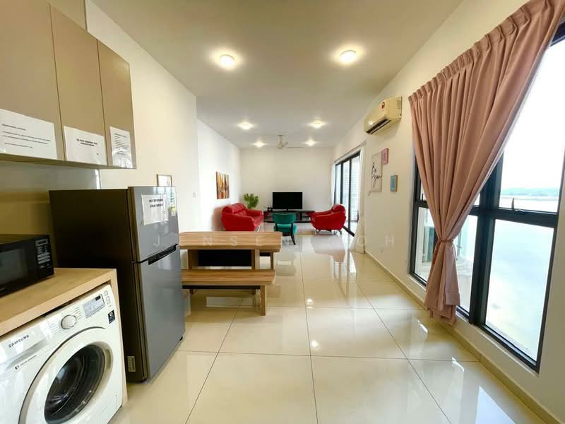 Kondominium untuk Disewa di Royal Strand @ Country Garden Danga Bay - Jensen Goh - Living Room - PropertyGuru.com.my
