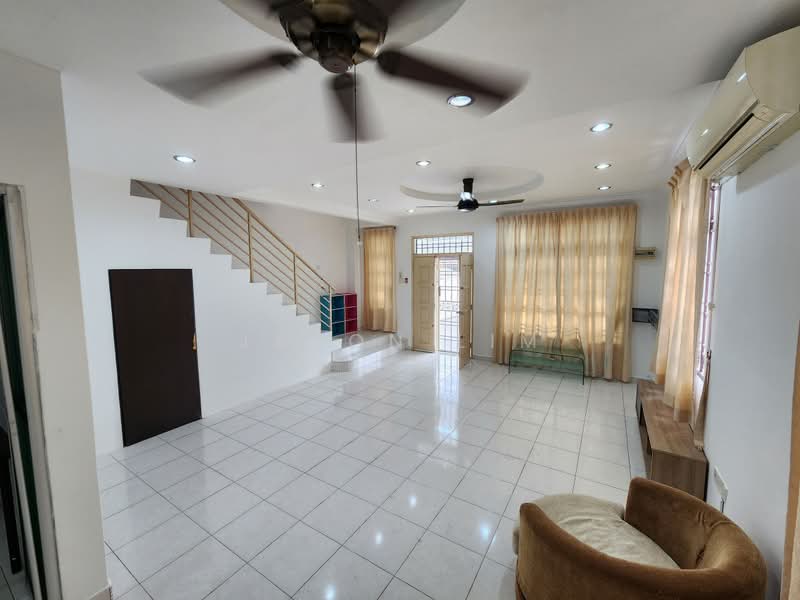 Rumah Teres 2 Tingkat untuk Disewa di Bukit Indah (Iskandar Puteri (Nusajaya)) - Jason Lim - Living Room - PropertyGuru.com.my