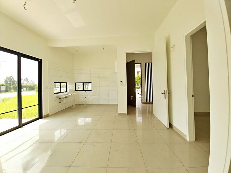 Rumah Teres 3 Tingkat untuk Dijual di Petaling Jaya (Selangor) - Ray Lee - Kitchen - PropertyGuru.com.my