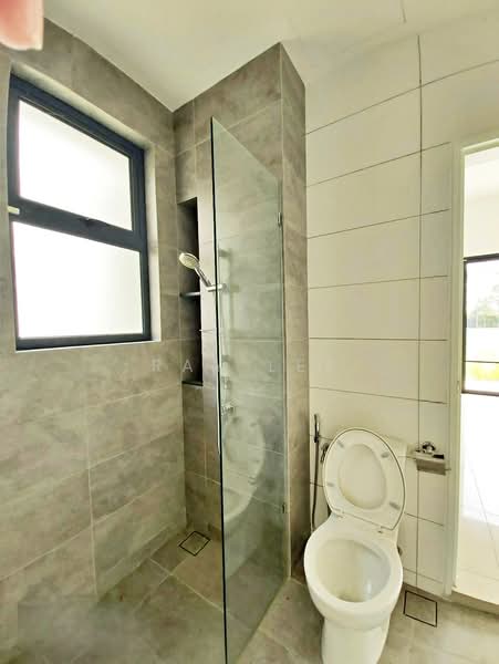 Rumah Teres 3 Tingkat untuk Dijual di Petaling Jaya (Selangor) - Ray Lee - Bathroom - PropertyGuru.com.my