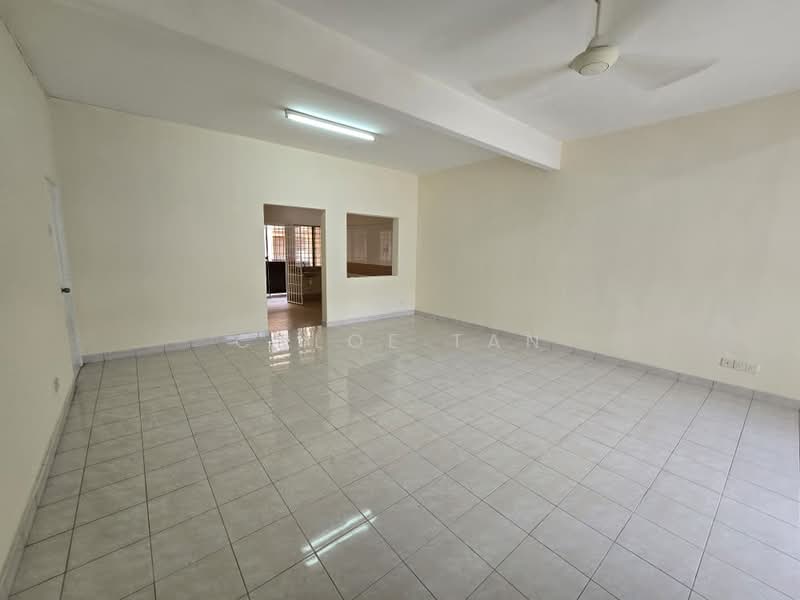 2-storey Terraced House for Sale in Bukit Rimau (Shah Alam) - Chloe Tan - Living Room - PropertyGuru.com.my