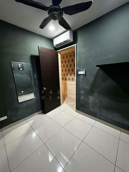 Service Residence for Rent at KL Traders Square - Yasmin Sulaiman - PropertyGuru.com.my
