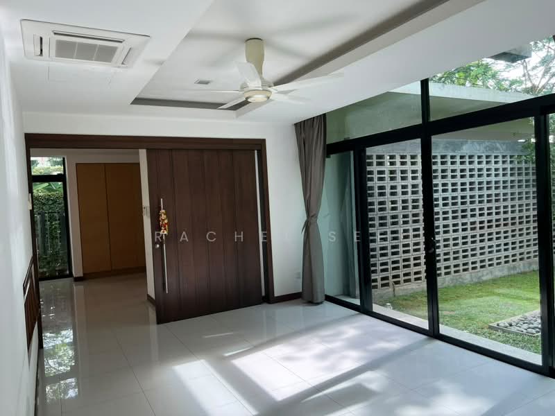Bungalow for Rent in Leisure Farm (Gelang Patah) - Rachel See - Living Room - PropertyGuru.com.my
