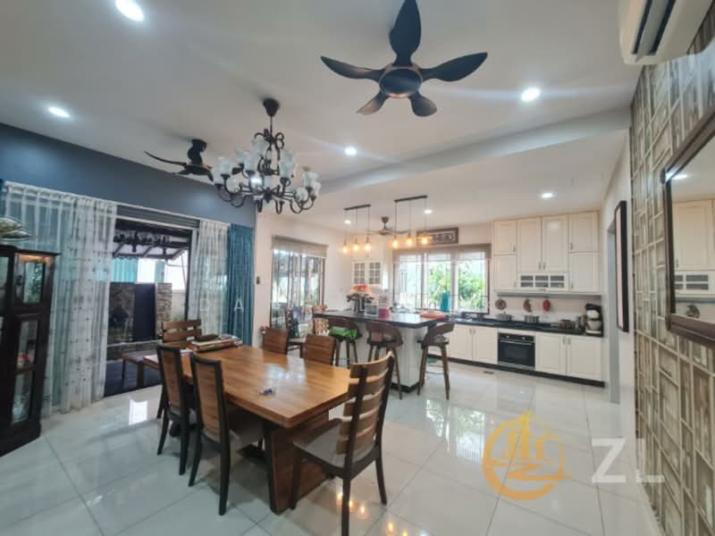Rumah Banglo untuk Dijual di d'Laman Greenville (Klang) - Daniel Kok - Dining Room - PropertyGuru.com.my