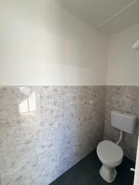 Rumah Teres 2 Tingkat untuk Dijual di Labis (Johor) - Win Lim - Bathroom - PropertyGuru.com.my