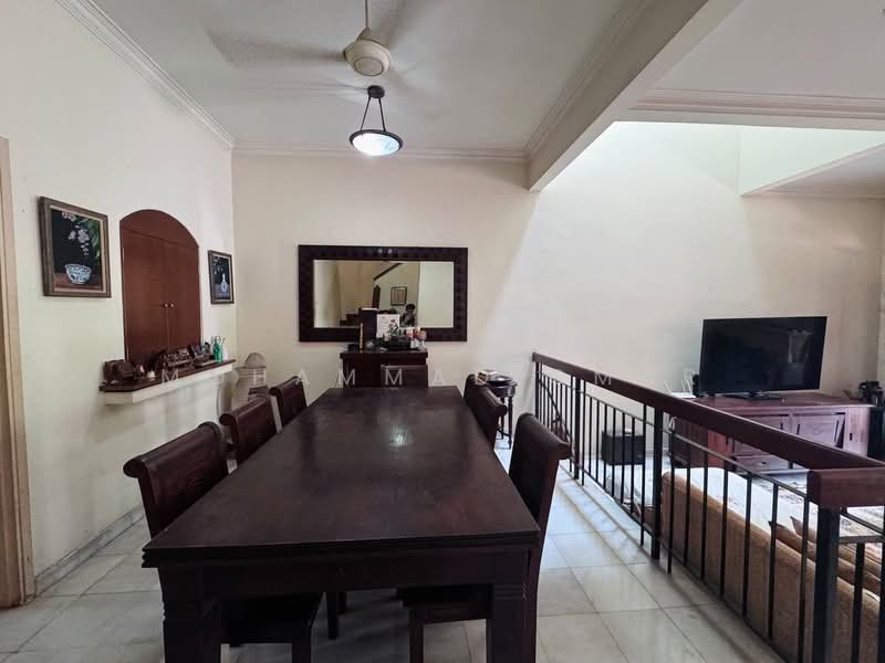 2-storey Terraced House for Sale in Bukit Jelutong (Shah Alam) - Mohammad Omar - PropertyGuru.com.my