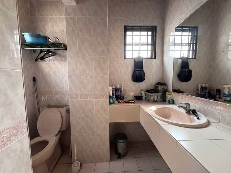 2-storey Terraced House for Sale in Bukit Jelutong (Shah Alam) - Mohammad Omar - PropertyGuru.com.my