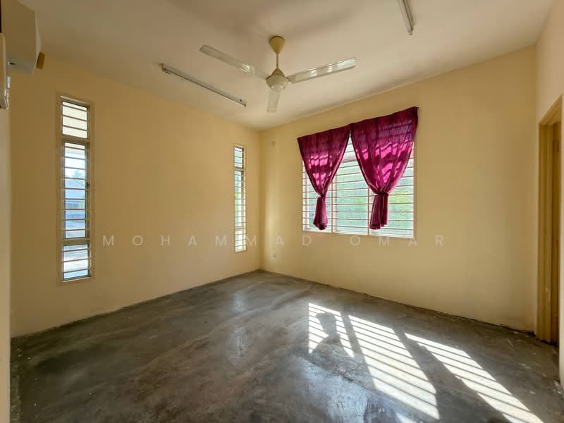 Rumah Banglo untuk Dijual di Mahkota Hills (Lenggeng) - Mohammad Omar - PropertyGuru.com.my