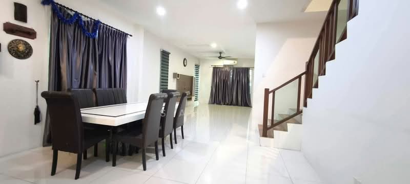 Rumah Teres 2 Tingkat untuk Dijual di Panorama Lapangan Perdana (Ipoh) - Sam . - Dining Room - PropertyGuru.com.my