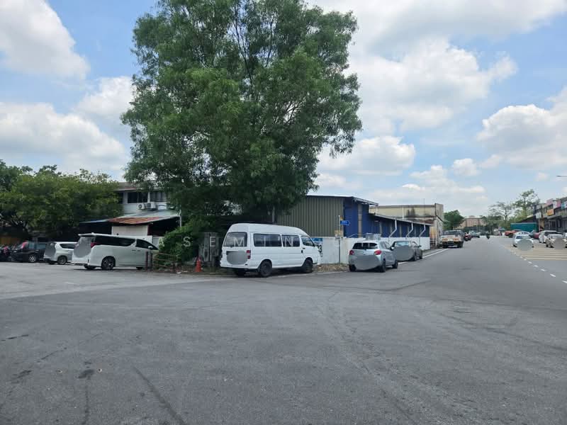 Factory for Rent in Taman Perindustrian Ehsan Jaya (Kepong) - Jasemin Chia - Exterior - PropertyGuru.com.my