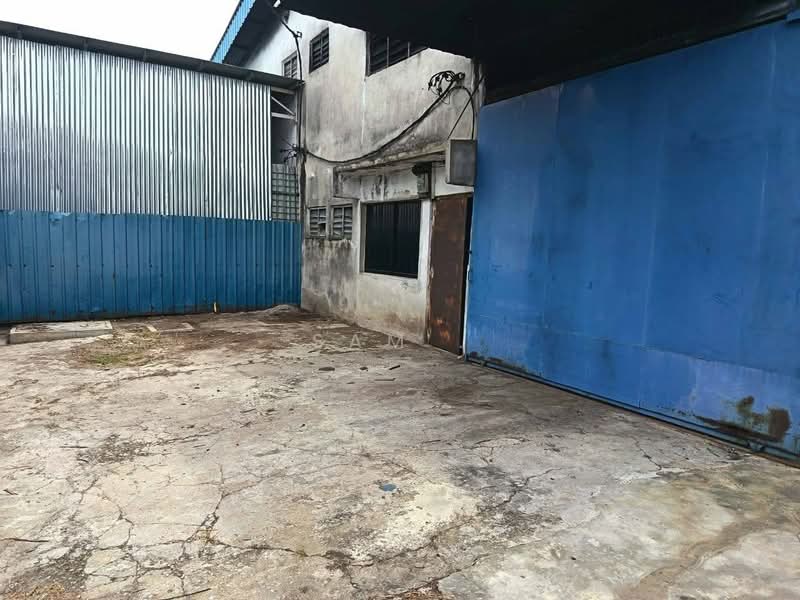 Gudang untuk Dijual di Kawasan Perindustrian Pengkalan (Lahat) - Sam . - Exterior - PropertyGuru.com.my