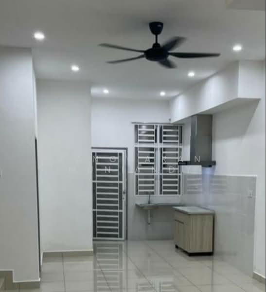 Rumah Teres 2 Tingkat untuk Disewa di Tasek Gelugor (Penang) - Sanggaran Muniandy - Kitchen - PropertyGuru.com.my