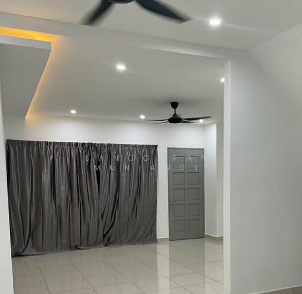 Rumah Teres 2 Tingkat untuk Disewa di Tasek Gelugor (Penang) - Sanggaran Muniandy - Living Room - PropertyGuru.com.my