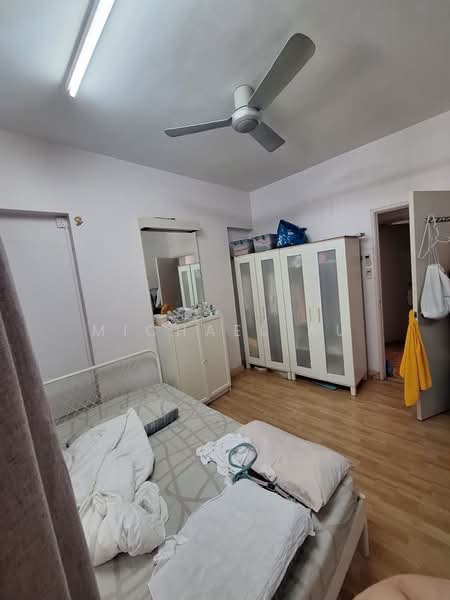 Service Residence for Sale at D'Alamanda - Michael Au - Bedroom - PropertyGuru.com.my