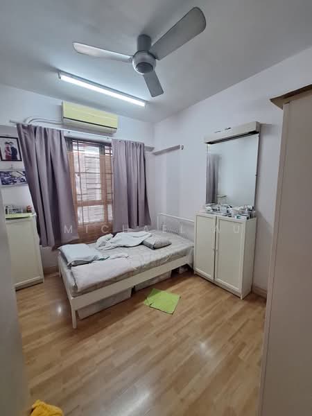 Service Residence for Sale at D'Alamanda - Michael Au - Bedroom - PropertyGuru.com.my