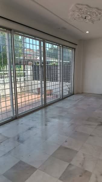 Semi-Detached House for Sale in Taman Ipoh Selatan (Ipoh) - Sam . - Interior - PropertyGuru.com.my