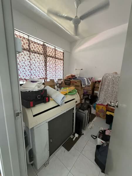 Rumah Flat untuk Dijual di Taman Sungai Batu - C.H. Lee - Interior - PropertyGuru.com.my