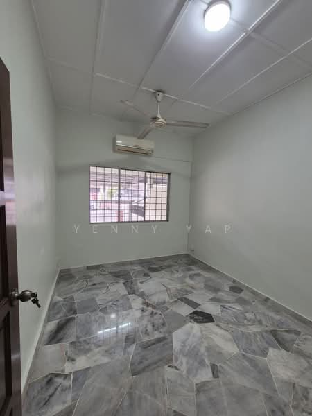 Rumah Teres 1 Tingkat untuk Disewa di Bandar Sri Damansara (Selangor) - Yenny Yap - PropertyGuru.com.my