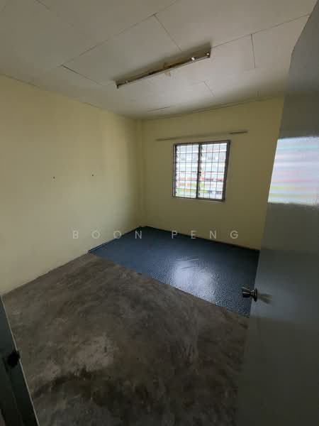Flat for Rent at Pangsapuri Sri Meranti - Boon Peng - Interior - PropertyGuru.com.my