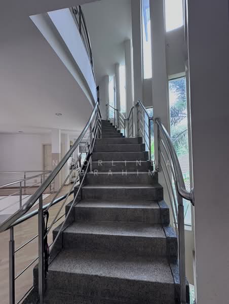 Rumah Banglo untuk Dijual di Seksyen 13 (Shah Alam) - Noorlinda Ibrahim - PropertyGuru.com.my