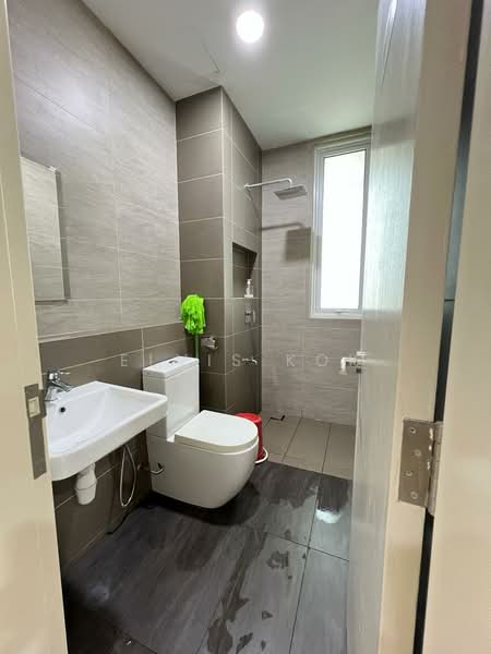 Service Residence for Sale at Rica Residence - Elvis Kok - Bathroom - PropertyGuru.com.my