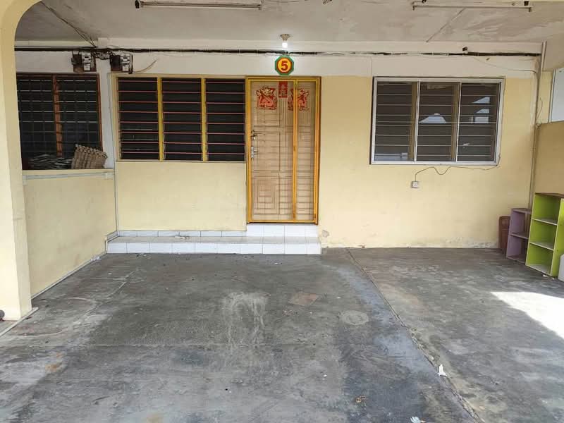 Rumah Teres 1 Tingkat untuk Dijual di Taman Rasi Jaya (Menglembu) - Sam . - Exterior - PropertyGuru.com.my