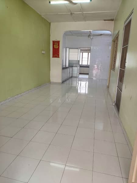 Rumah Teres 1 Tingkat untuk Dijual di Taman Rasi Jaya (Menglembu) - Sam . - Interior - PropertyGuru.com.my