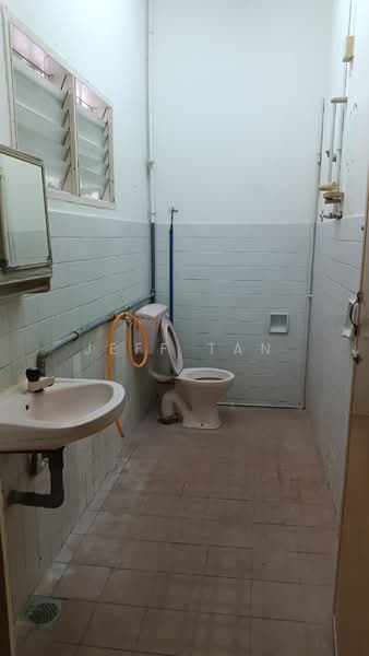Rumah Kluster untuk Dijual di Taman Ipoh Selatan (Ipoh) - Jeff Tan - Bathroom - PropertyGuru.com.my