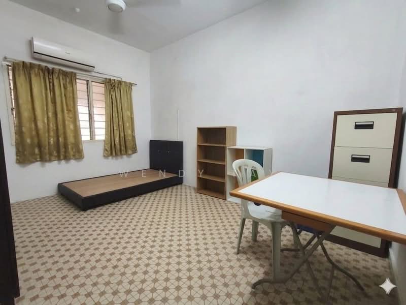 2-storey Terraced House for Sale in Taman Pelangi (Johor Bahru) - Wendy Tay - PropertyGuru.com.my