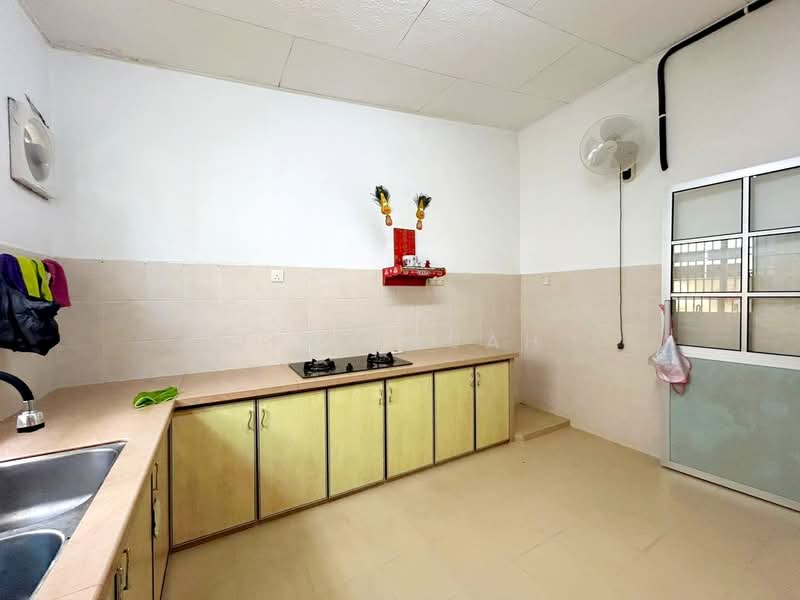 Semi-Detached House for Sale in Lunas (Kedah) - Jin Chuah - Kitchen - PropertyGuru.com.my