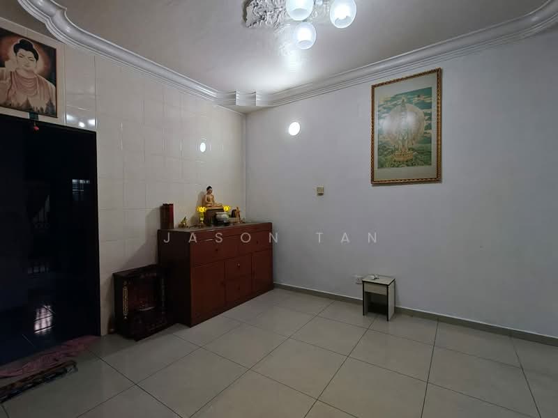 Rumah Teres 2 Tingkat untuk Dijual di Taman Puteri Wangsa (Ulu Tiram) - Jason Tan - Living Room - PropertyGuru.com.my