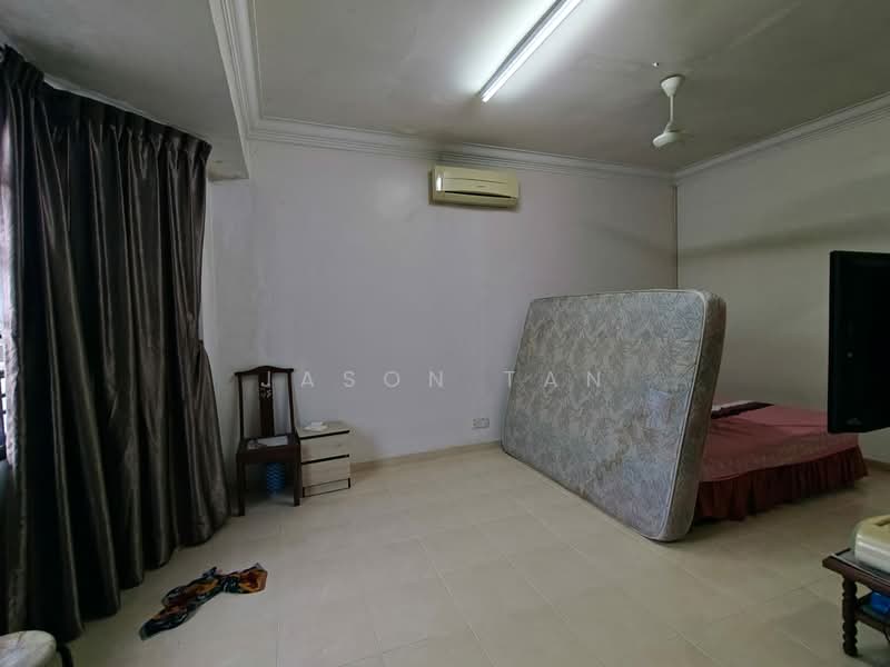Rumah Teres 2 Tingkat untuk Dijual di Taman Puteri Wangsa (Ulu Tiram) - Jason Tan - Bedroom - PropertyGuru.com.my