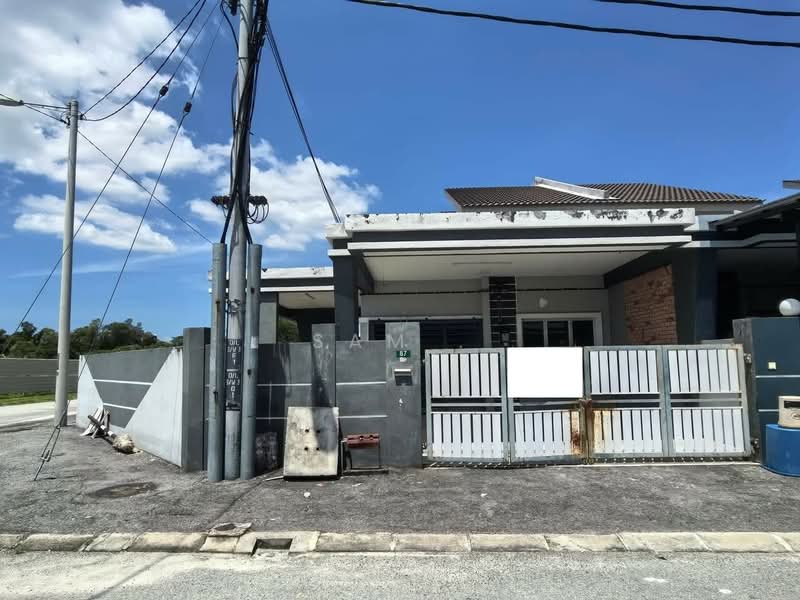 1-storey Terraced House for Sale in Bandar Lahat Baru (Lahat) - Sam . - Exterior - PropertyGuru.com.my