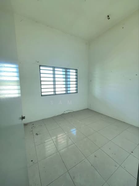 1-storey Terraced House for Sale in Bandar Lahat Baru (Lahat) - Sam . - Interior - PropertyGuru.com.my