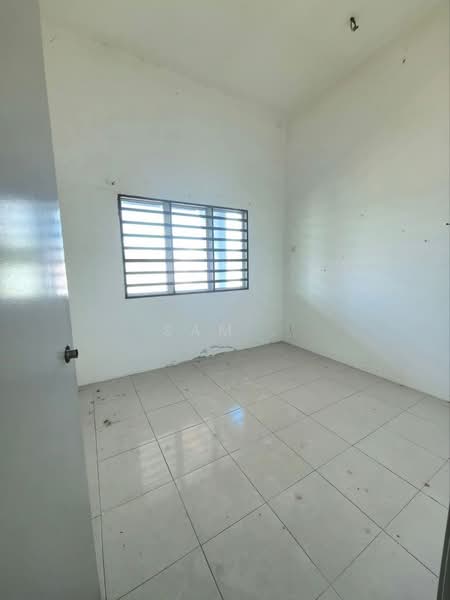 1-storey Terraced House for Sale in Bandar Lahat Baru (Lahat) - Sam . - Interior - PropertyGuru.com.my