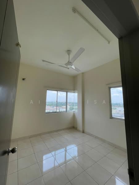 Kondominium untuk Dijual di Lagoon Suites - Aisyah Isa - Interior - PropertyGuru.com.my