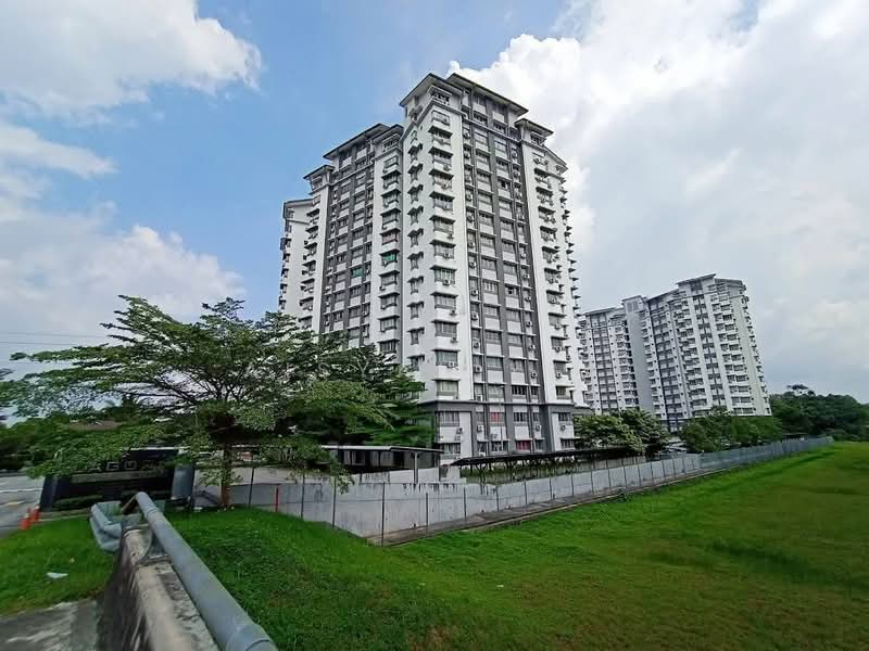Kondominium untuk Dijual di Lagoon Suites - Aisyah Isa - Exterior - PropertyGuru.com.my