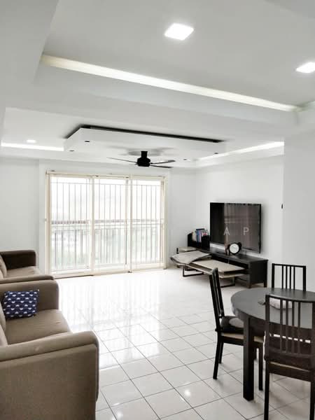 Pangsapuri untuk Disewa di Prima Tiara 1 - Jeffrey Yap - Living Room - PropertyGuru.com.my