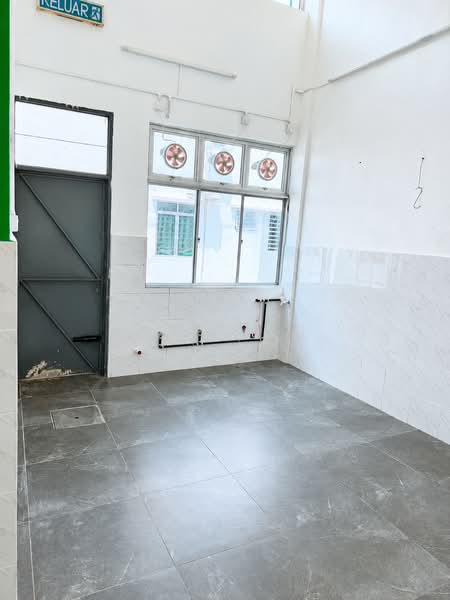 Shop for Rent in Bandar Tasek Mutiara (Simpang Ampat) - Jane Ng - Interior - PropertyGuru.com.my