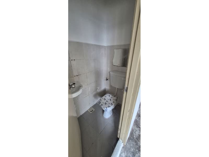 Shop / Office for Rent in Taman Shamelin Perkasa (Cheras) - RIZ1 . - Bathroom - PropertyGuru.com.my