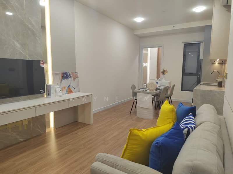 Kondominium untuk Dijual di Aurum Residence - Wayne Lai - Living Room - PropertyGuru.com.my