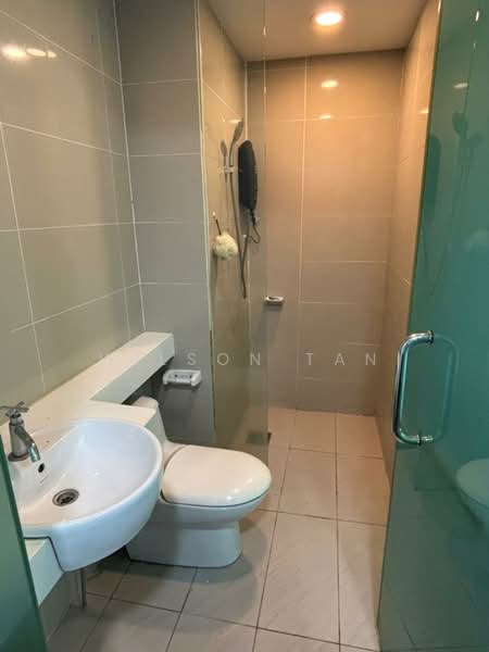 Servis Apartment untuk Dijual di The Scott Garden SOHO - Wilson Tan - Bathroom - PropertyGuru.com.my