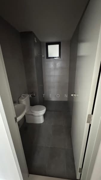 Kondominium untuk Disewa di M Astra - CK Teong - Bathroom - PropertyGuru.com.my